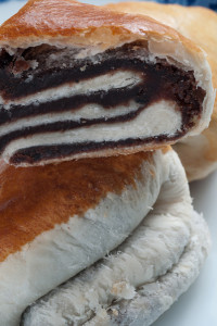 Red Bean Puff | (豆沙角)